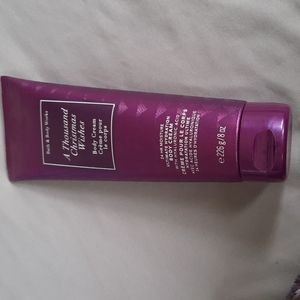 Bath & Body Works A Thousand Christmas Wishes Body cream